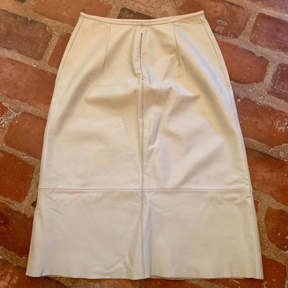 Vintage Banana Republic Bone Leather Skirt SIZE 0 - Picture 6 of 6